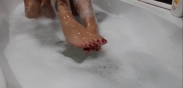  Sister take a shower but brother spy her. Good orgasm